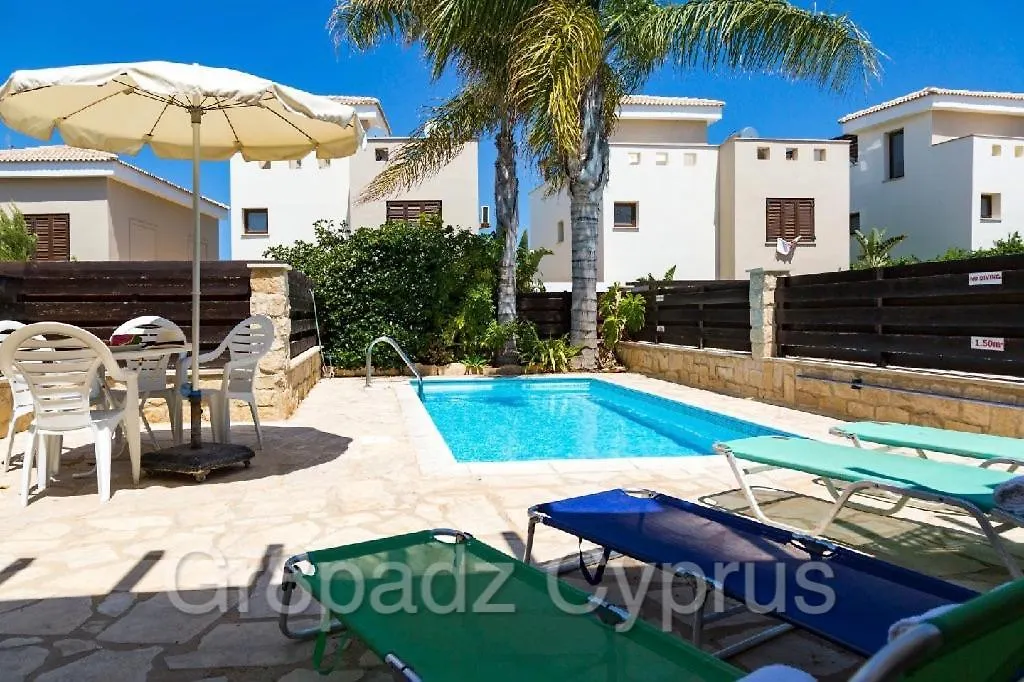 Gr8Padz Summer Breeze Villa Протарас Кипр