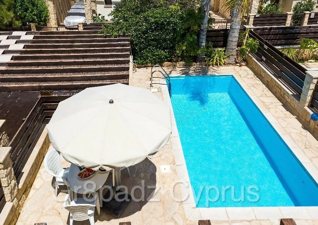Gr8Padz Summer Breeze Villa Protaras